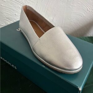 Aerosoles Silver Holland Loafers Sz 9.5